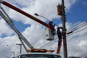 Prefeitura realiza mais uma etapa da Revitalização da Iluminação Pública.