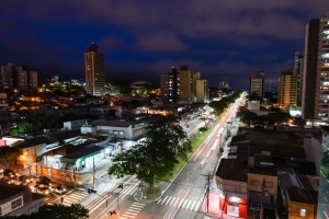 Avenida Jundiaí ganha eficiência energética com nova iluminação